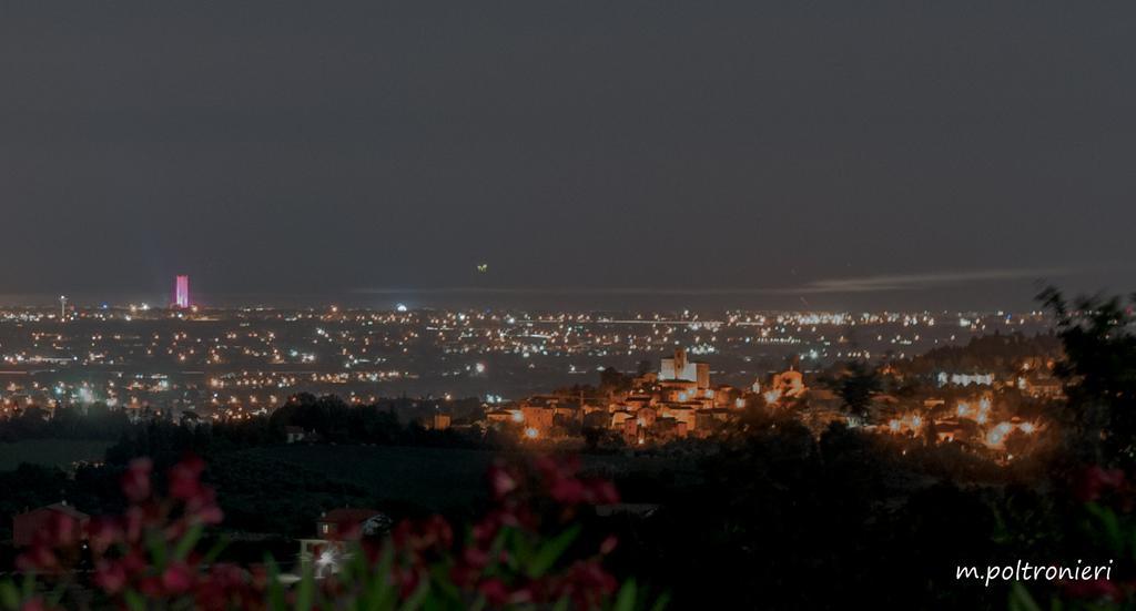 I Quattro Passeri Country House Santa Paola Exterior foto