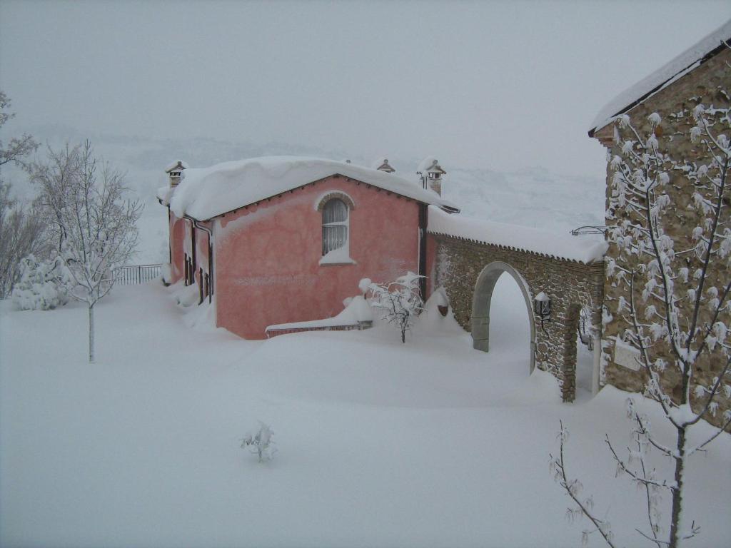 I Quattro Passeri Country House Santa Paola Zimmer foto